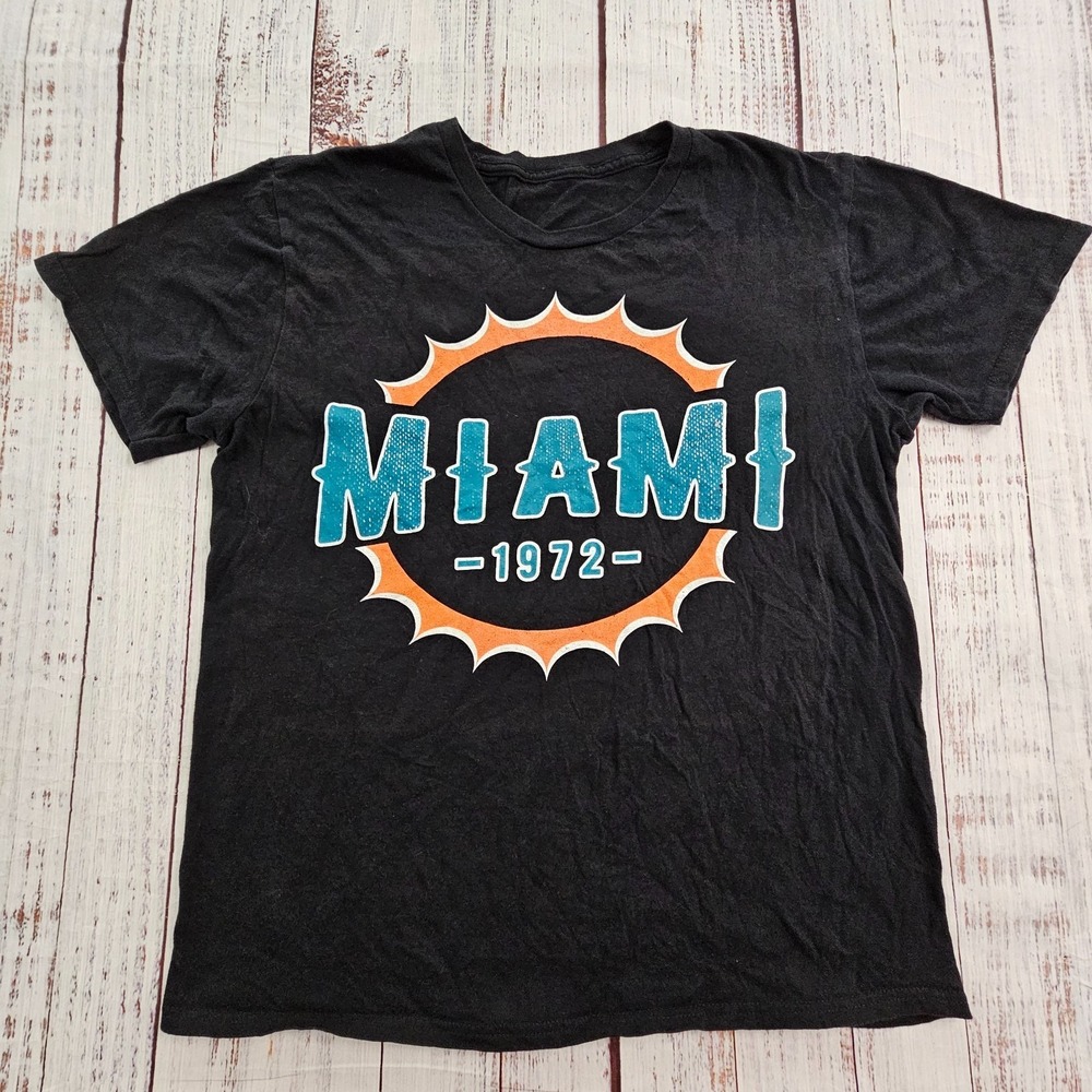 Miami 1972 Dolphins Black Short Sleeve T-Shirt Women's M